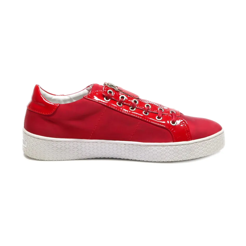 Bugatti Low-Top Sneakers Leather Red Colour For Women
