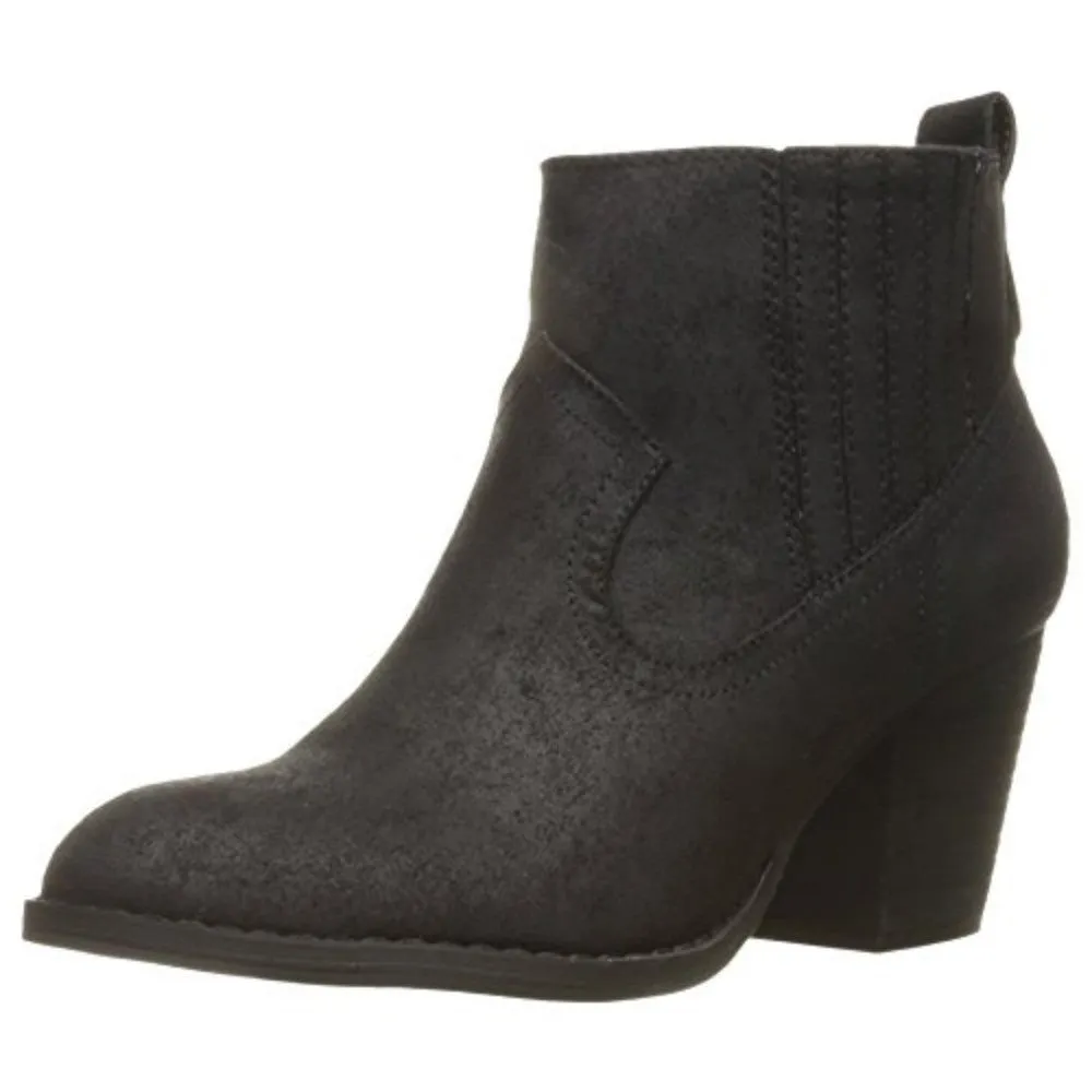 Daisy Black Suede Carlos Santa