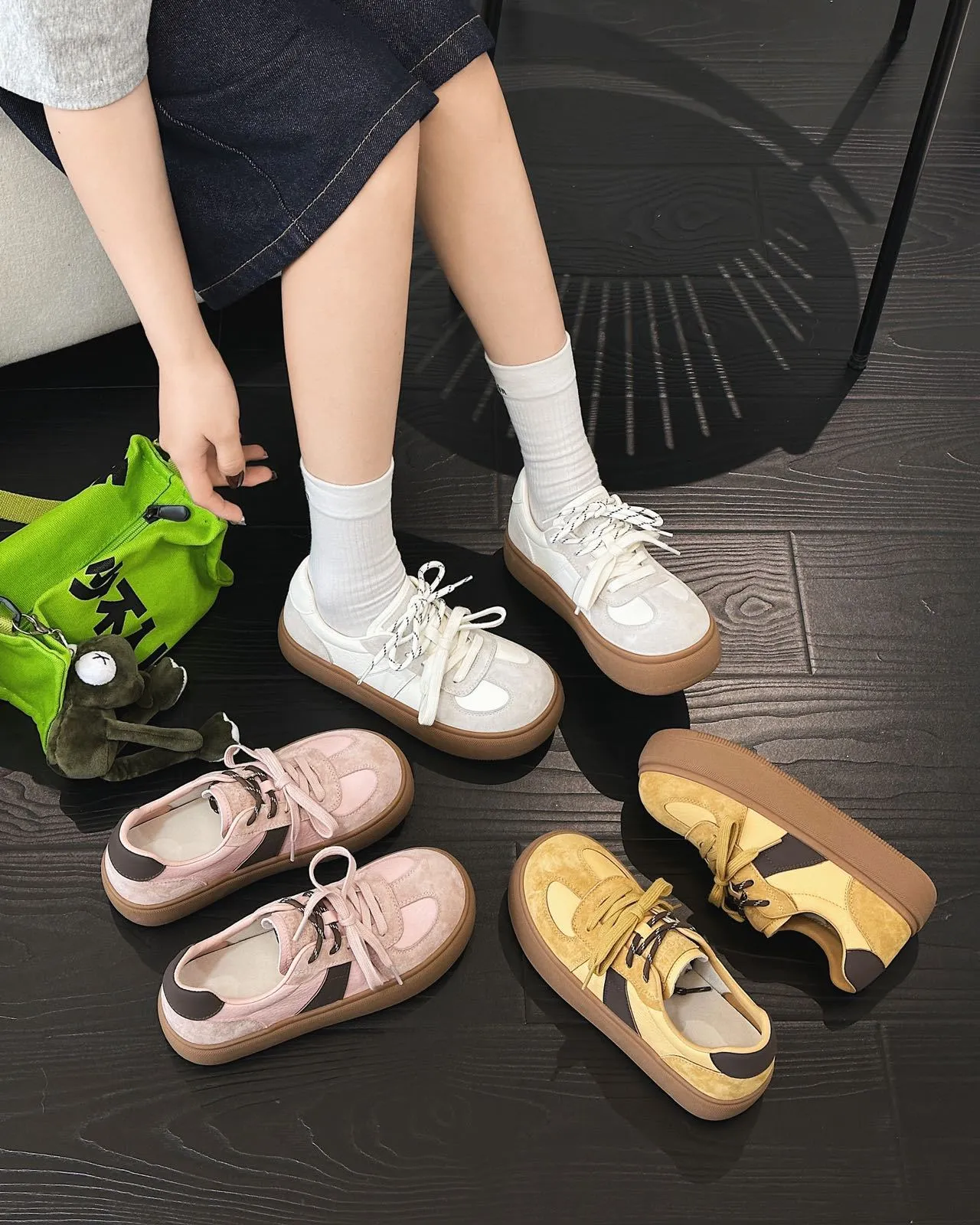 Retro Lace-Up Platform Shoes